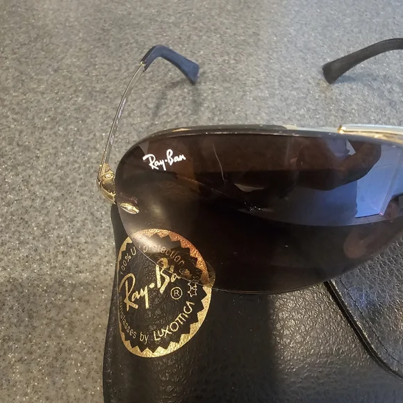 Ray-Ban Gold Aviator Sunglasses with Brown Lenses - Picture 4 of 6